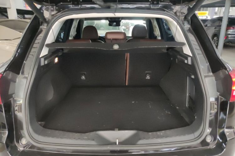 Used Haval H7 2018 Revised Version Blue-Label H7 2.0T Automatic Smart Enjoyment Trim Trunk