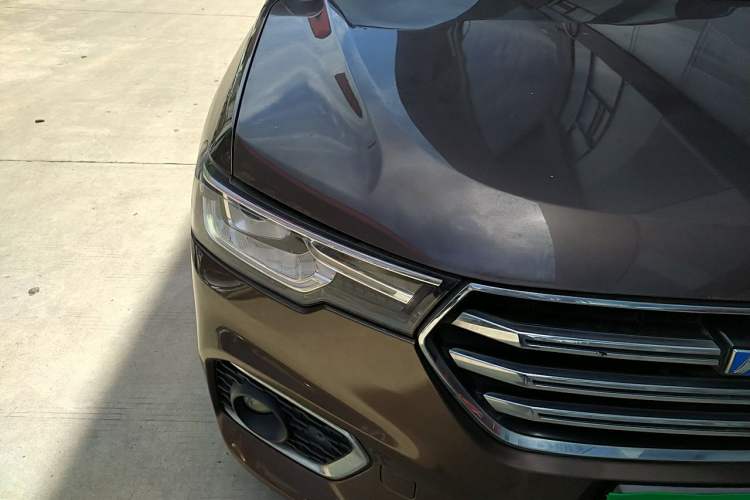 Used Haval H7 2018 Blue-Label H7 2.0T Automatic Enjoyment Model Right Front Headlight