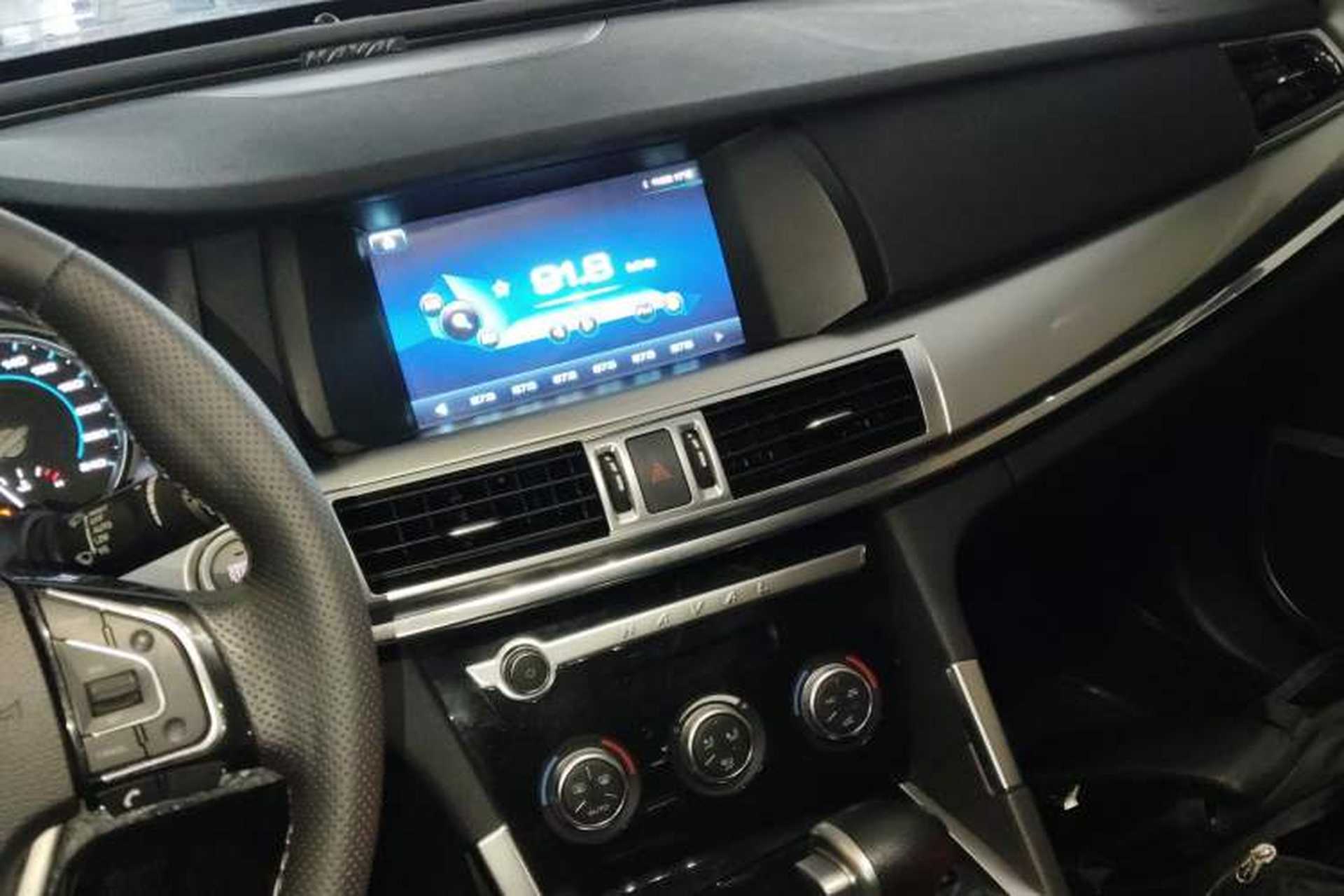 Used Haval H7 2018 Blue-Label H7 2.0T Automatic Enjoyment Model Audio And AC Panel