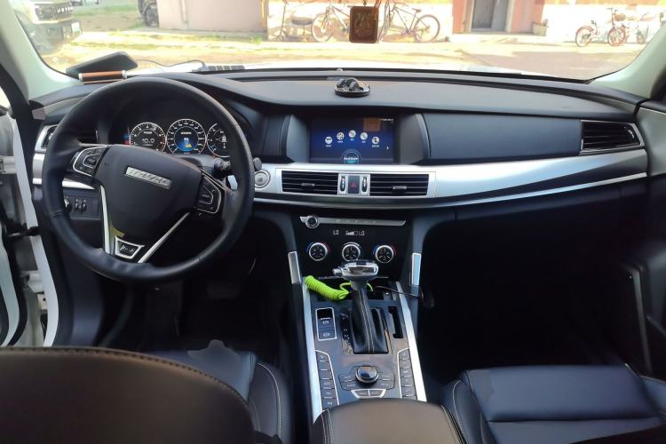 Used Haval H7 2018 Revised Version Blue-Label H7 2.0T Automatic Smart Enjoyment Trim Center Console