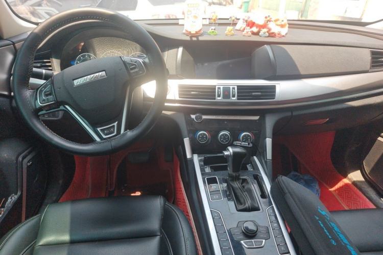 Used Haval H7 2018 Blue-Label H7 2.0T Automatic Enjoyment Model Center Console