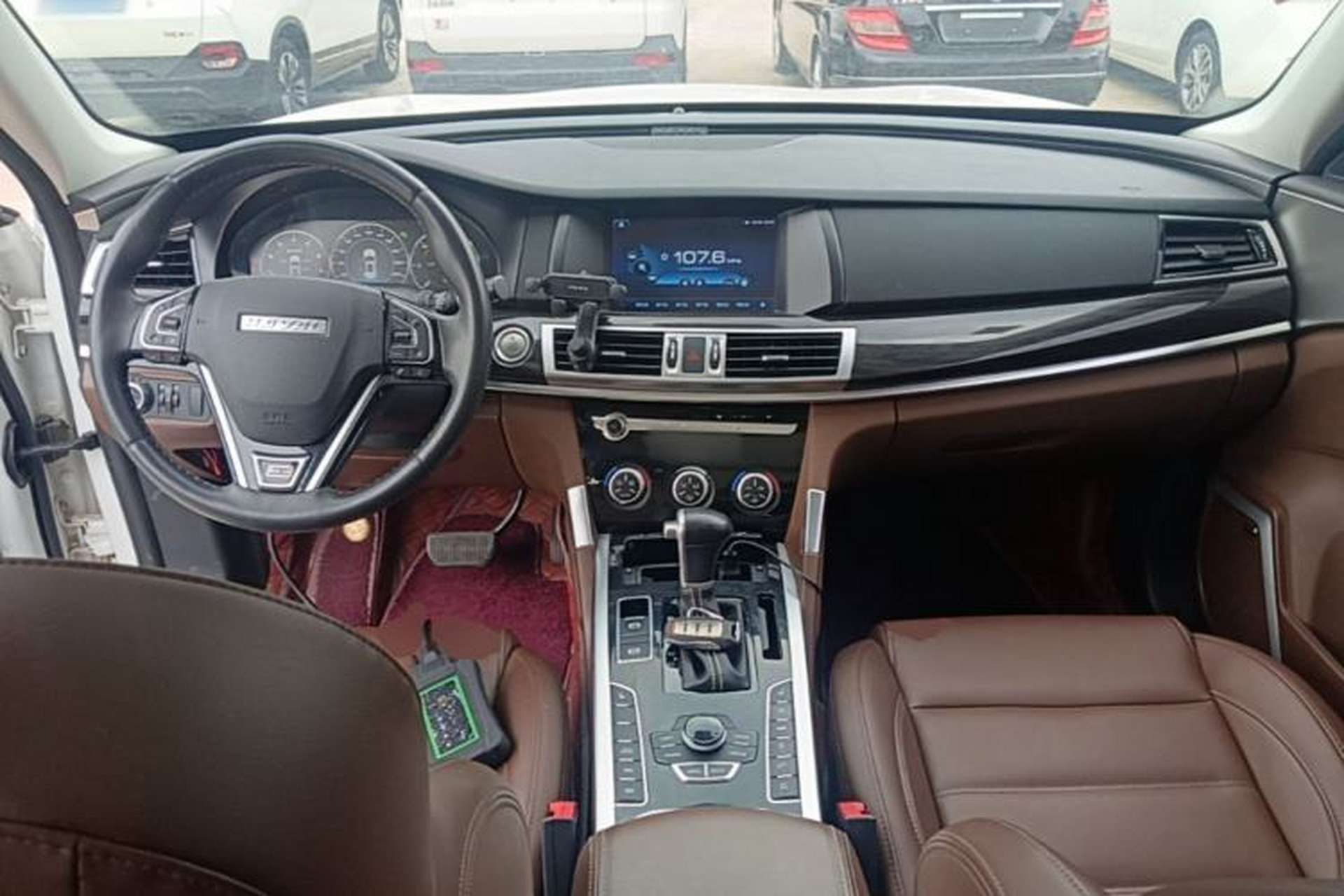 Used Haval H7 2018 Revised Version Blue-Label H7 2.0T Automatic Smart Enjoyment Trim Center Console