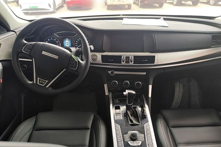 Used Haval H7 2018 Blue-Label H7 2.0T Automatic Enjoyment Model Center Console