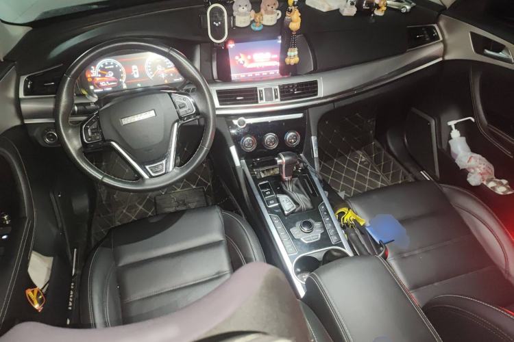 Used Haval H7 2018 Revised Version Blue-Label H7 2.0T Automatic Smart Enjoyment Trim Center Console