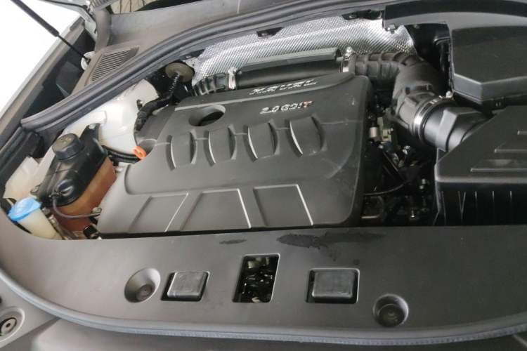 Used Haval H7 2018 Blue-Label H7 2.0T Automatic Enjoyment Model Engine Bay