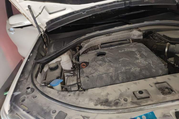 Used Haval H7 2018 Revised Version Blue-Label H7 2.0T Automatic Smart Enjoyment Trim Engine Bay Right