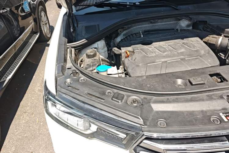 Used Haval H7 2018 Blue-Label H7 2.0T Automatic Enjoyment Model Engine Bay Right