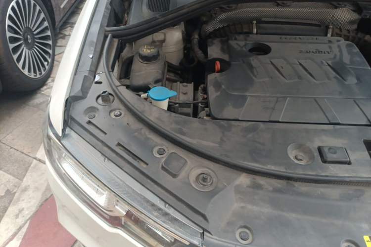 Used Haval H7 2018 Blue-Label H7 2.0T Automatic Enjoyment Model Engine Bay Right