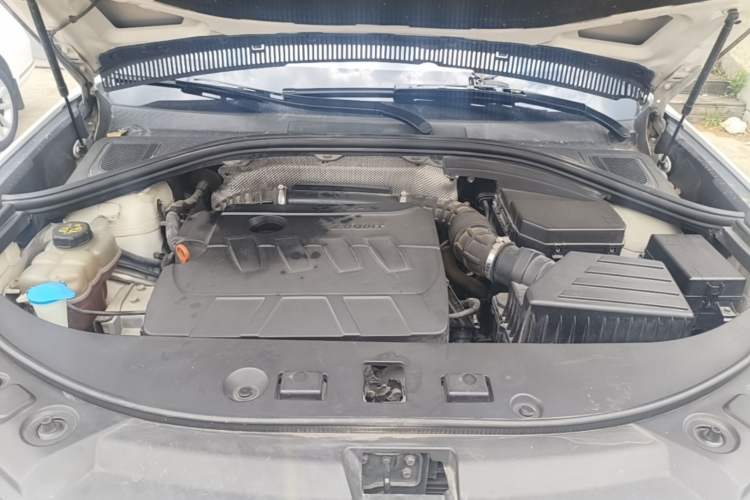 Used Haval H7 2018 Blue-Label H7 2.0T Automatic Enjoyment Model Engine Bay