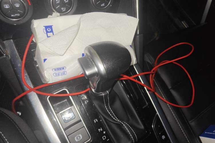 Used Haval H7 2018 Blue-Label H7 2.0T Automatic Enjoyment Model Gear Lever