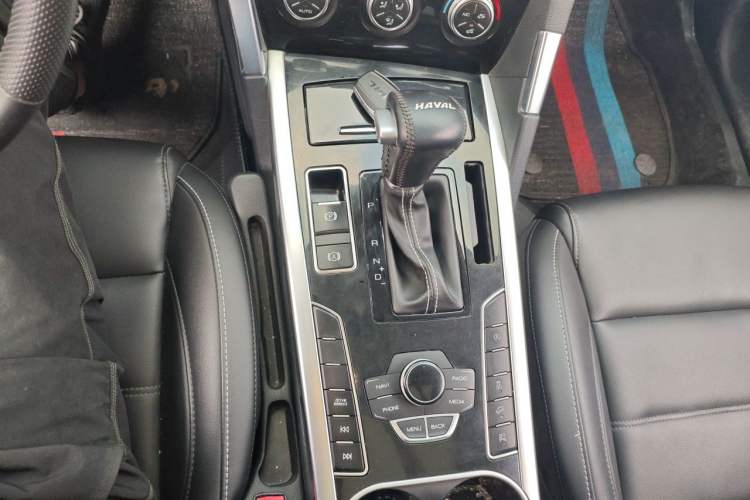 Used Haval H7 2018 Blue-Label H7 2.0T Automatic Enjoyment Model Gear Lever