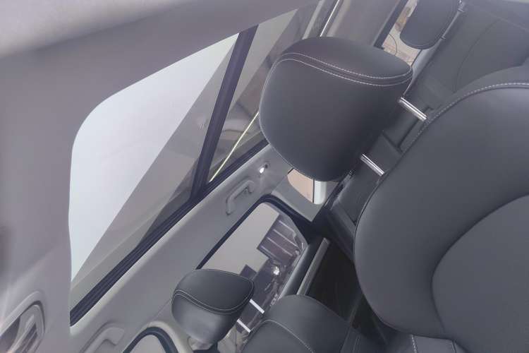 Used Haval H7 2018 Revised Version Blue-Label H7 2.0T Automatic Smart Enjoyment Trim Headliner