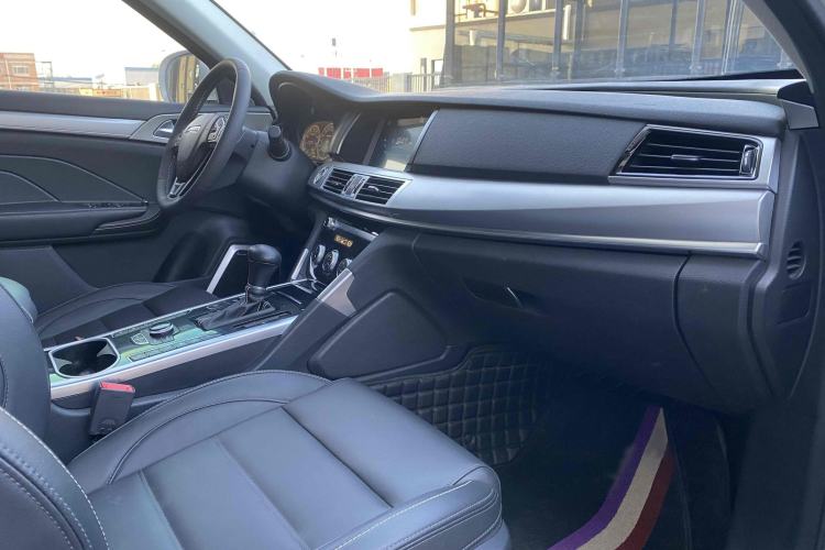 Used Haval H7 2018 Blue-Label H7 2.0T Automatic Smart Edition Interior 1
