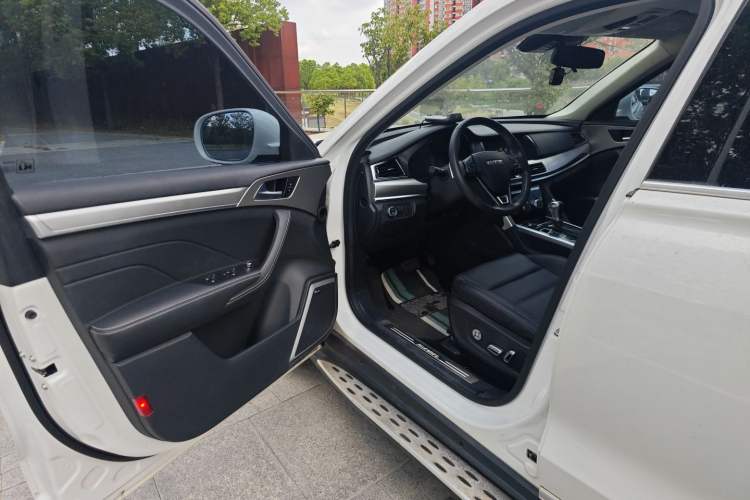Used Haval H7 2018 Revised Version Blue-Label H7 2.0T Automatic Smart Enjoyment Trim Interior 2