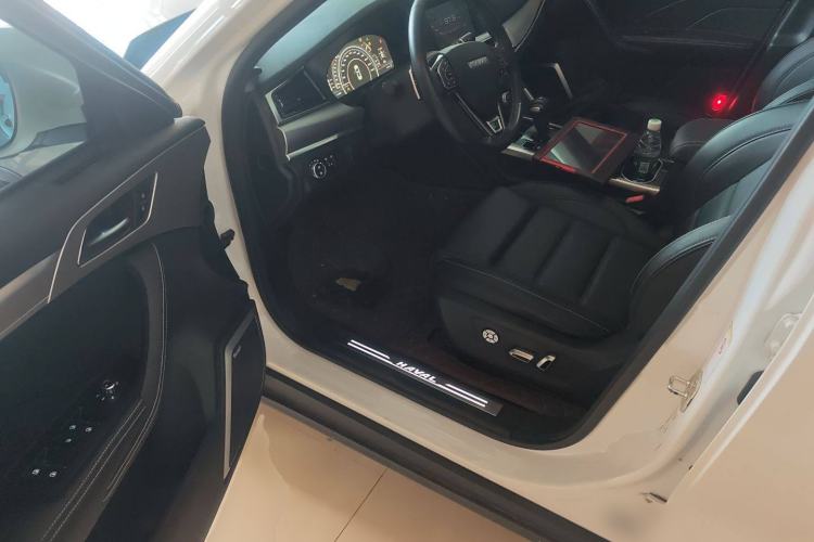 Used Haval H7 2018 Revised Version Blue-Label H7 2.0T Automatic Smart Enjoyment Trim Interior 3
