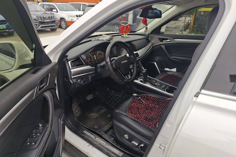 Used Haval H7 2018 Blue-Label H7 2.0T Automatic Smart Edition Interior 3