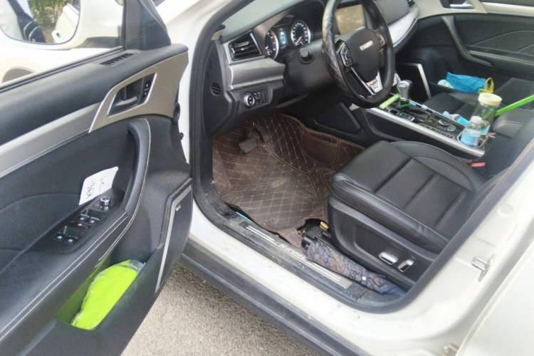 Used Haval H7 2018 Blue-Label H7 2.0T Automatic Enjoyment Model Interior 3