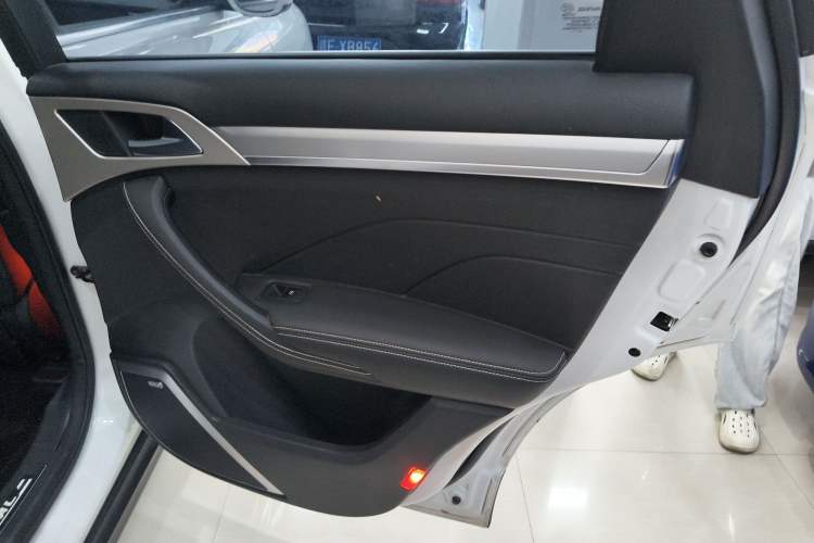 Used Haval H7 2018 Revised Version Blue-Label H7 2.0T Automatic Smart Enjoyment Trim Interior 6