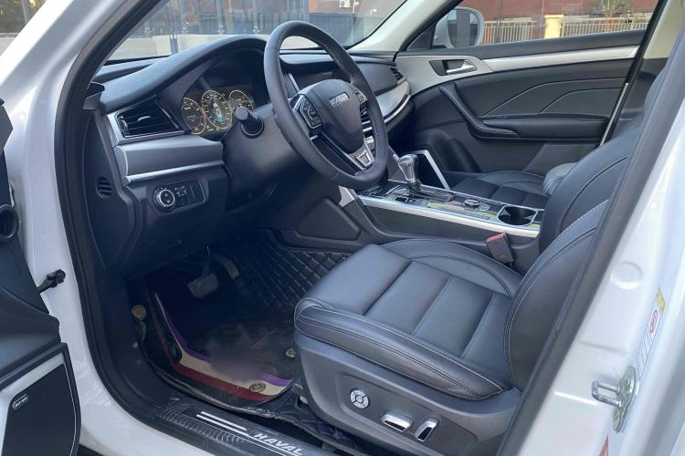 Used Haval H7 2018 Blue-Label H7 2.0T Automatic Smart Edition Interior 6