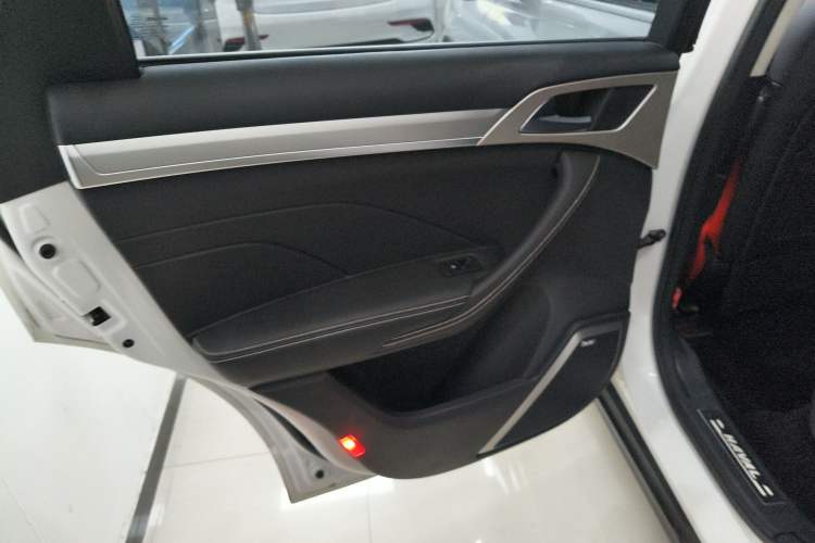 Used Haval H7 2018 Revised Version Blue-Label H7 2.0T Automatic Smart Enjoyment Trim Interior 8