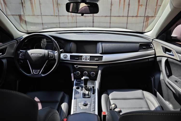 Used Haval H7 2018 Blue-Label H7 2.0T Automatic Enjoyment Model Interior 8