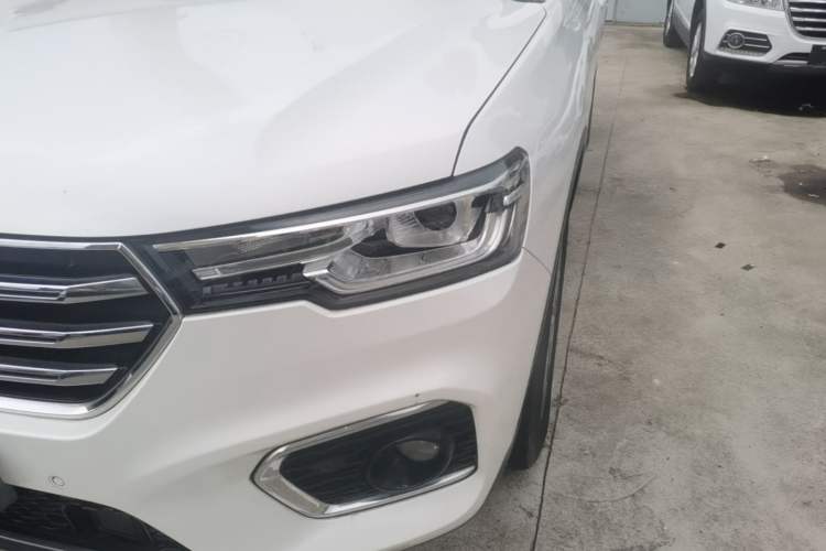 Used Haval H7 2018 Blue-Label H7 2.0T Automatic Smart Edition Left Front Headlight