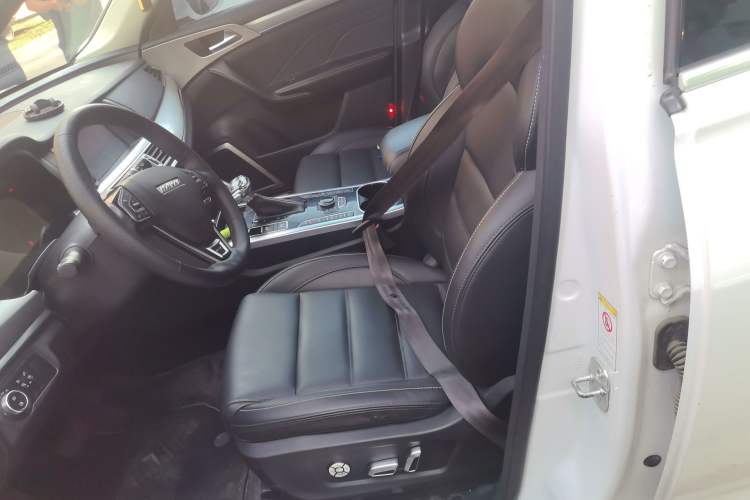 Used Haval H7 2018 Revised Version Blue-Label H7 2.0T Automatic Smart Enjoyment Trim Left Front Seat