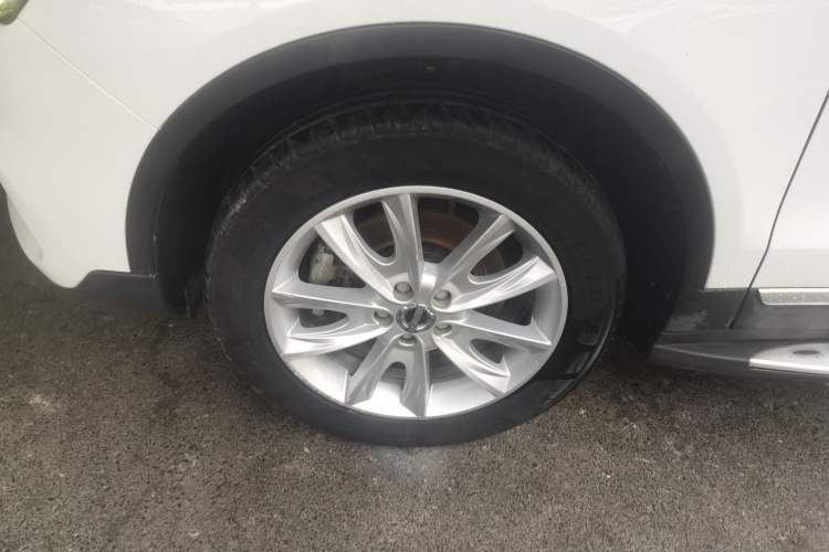 Used Haval H7 2018 Blue-Label H7 2.0T Automatic Enjoyment Model Left Front Wheel Hub