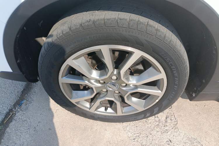 Used Haval H7 2018 Blue-Label H7 2.0T Automatic Enjoyment Model Left Front Wheel Hub