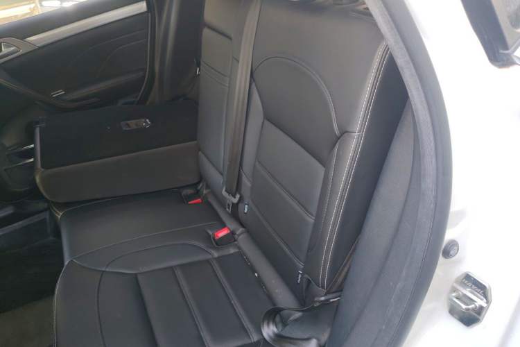 Used Haval H7 2018 Blue-Label H7 2.0T Automatic Smart Edition Left Rear Seat