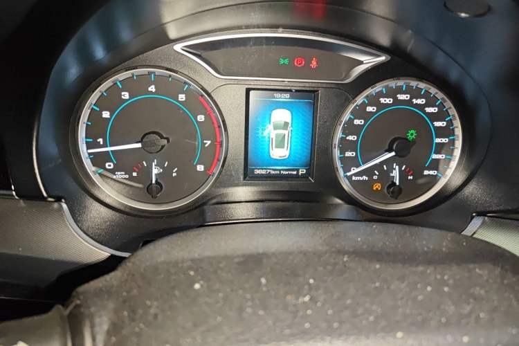 Used Haval H7 2018 Blue-Label H7 2.0T Automatic Enjoyment Model Odometer Close Up