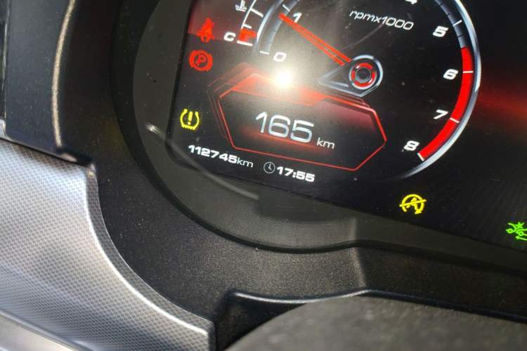 Used Haval H7 2018 Blue-Label H7 2.0T Automatic Smart Edition Odometer Close Up