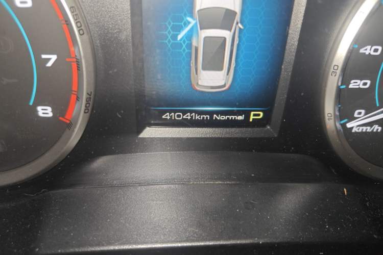 Used Haval H7 2018 Blue-Label H7 2.0T Automatic Enjoyment Model Odometer Close Up