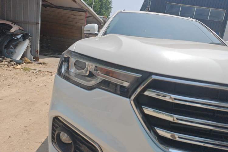 Used Haval H7 2018 Blue-Label H7 2.0T Automatic Enjoyment Model Right Front Headlight