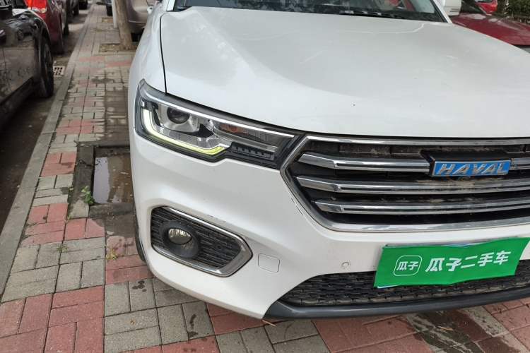 Used Haval H7 2018 Blue-Label H7 2.0T Automatic Enjoyment Model Right Front Headlight