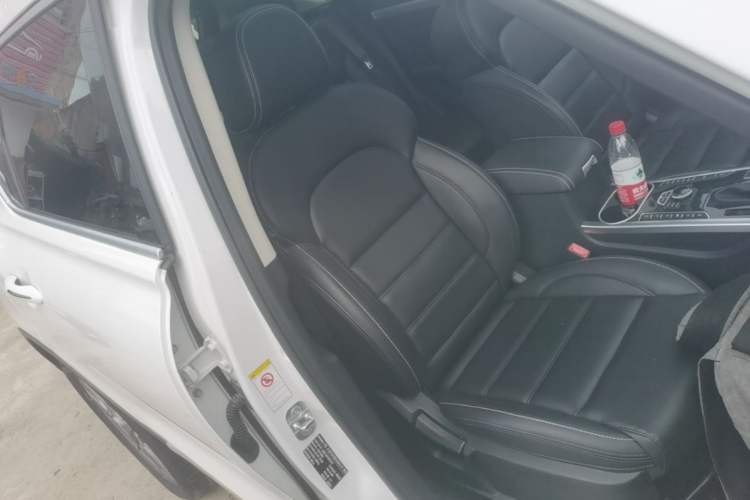 Used Haval H7 2018 Blue-Label H7 2.0T Automatic Smart Edition Right Front Seat
