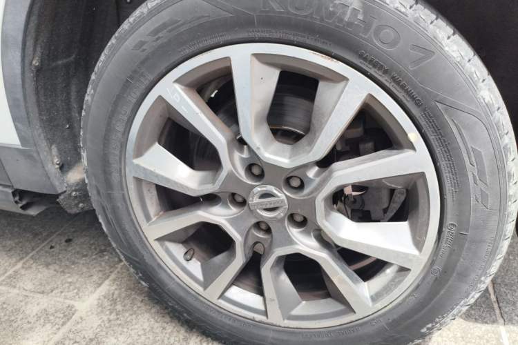 Used Haval H7 2018 Blue-Label H7 2.0T Automatic Enjoyment Model Right Front Wheel Hub