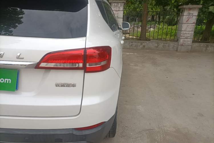Used Haval H7 2018 Blue-Label H7 2.0T Automatic Enjoyment Model Right Rear Taillight