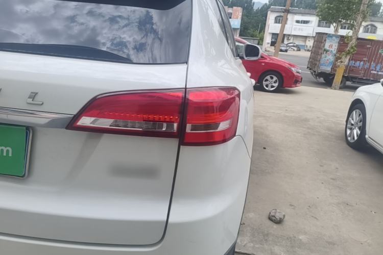 Used Haval H7 2018 Blue-Label H7 2.0T Automatic Enjoyment Model Right Rear Taillight