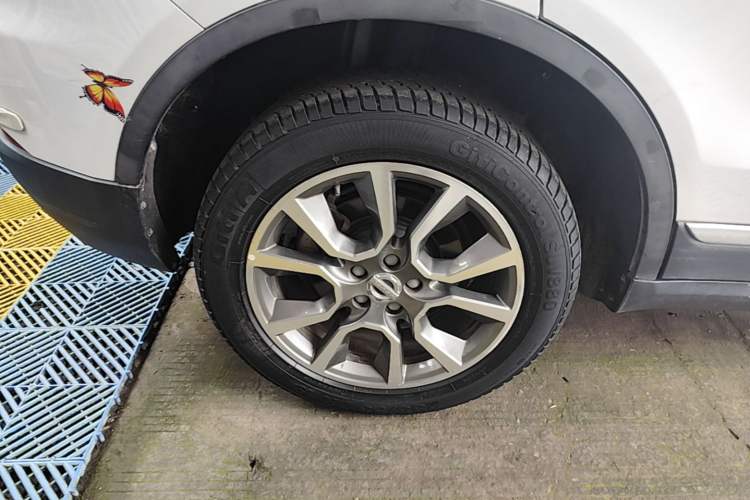 Used Haval H7 2018 Blue-Label H7 2.0T Automatic Enjoyment Model Right Rear Wheel Hub