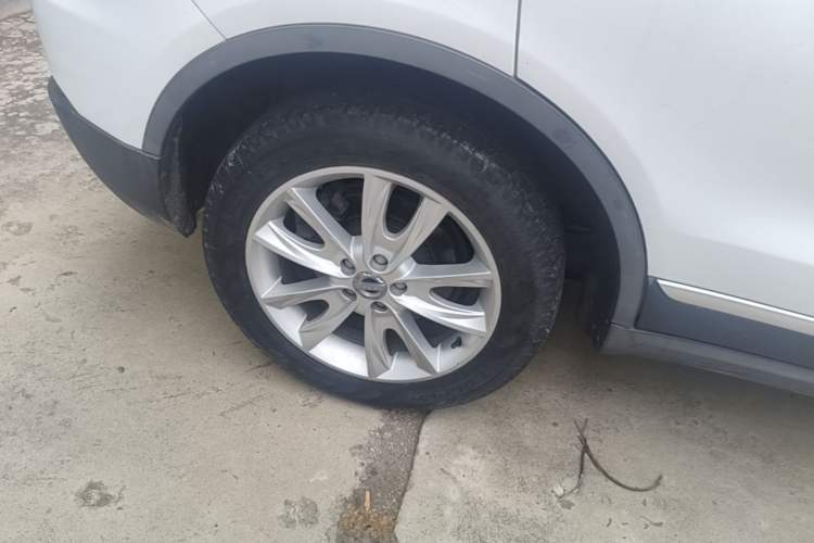 Used Haval H7 2018 Blue-Label H7 2.0T Automatic Enjoyment Model Right Rear Wheel Hub