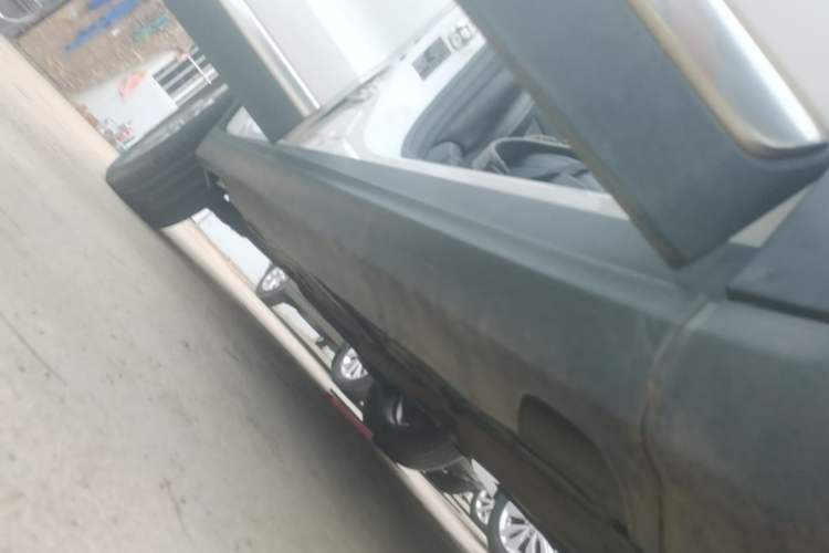 Used Haval H7 2018 Blue-Label H7 2.0T Automatic Smart Edition Right Side Sill