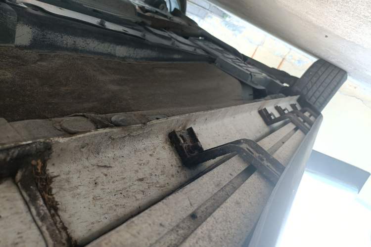 Used Haval H7 2018 Blue-Label H7 2.0T Automatic Enjoyment Model Right Side Sill