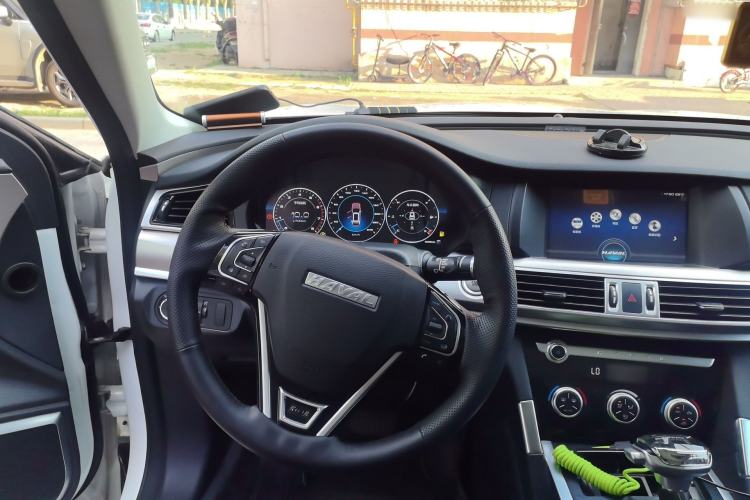 Used Haval H7 2018 Revised Version Blue-Label H7 2.0T Automatic Smart Enjoyment Trim Steering Wheel