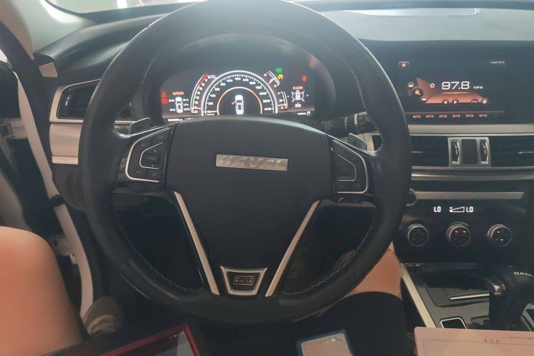 Used Haval H7 2018 Revised Version Blue-Label H7 2.0T Automatic Smart Enjoyment Trim Steering Wheel