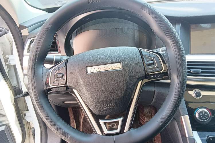 Used Haval H7 2018 Revised Version Blue-Label H7 2.0T Automatic Smart Enjoyment Trim Steering Wheel