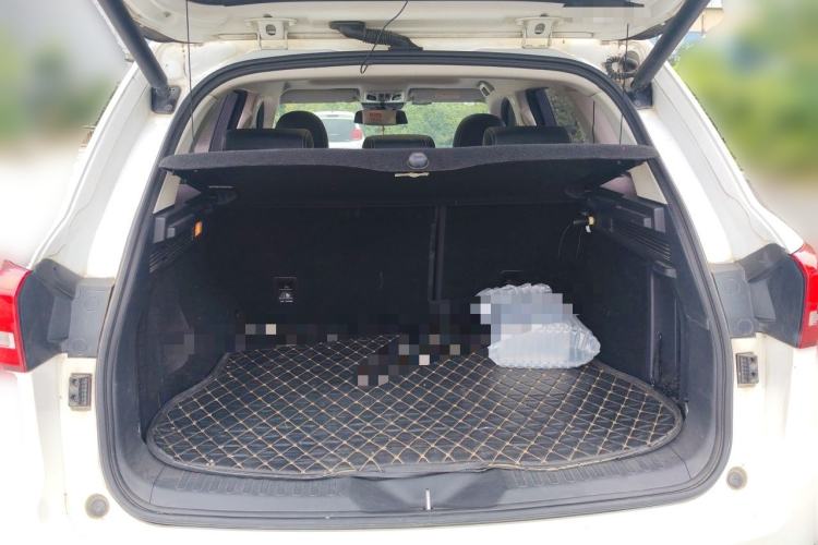 Used Haval H7 2018 Blue-Label H7 2.0T Automatic Smart Edition Trunk