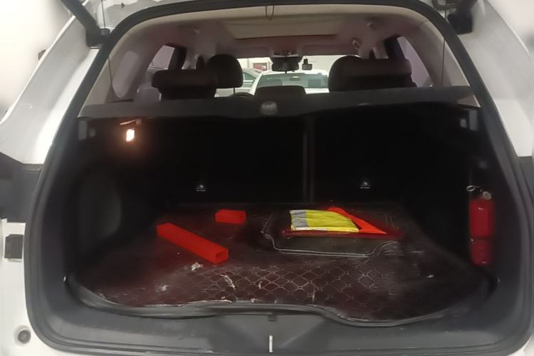 Used Haval H7 2018 Revised Version Blue-Label H7 2.0T Automatic Smart Enjoyment Trim Trunk