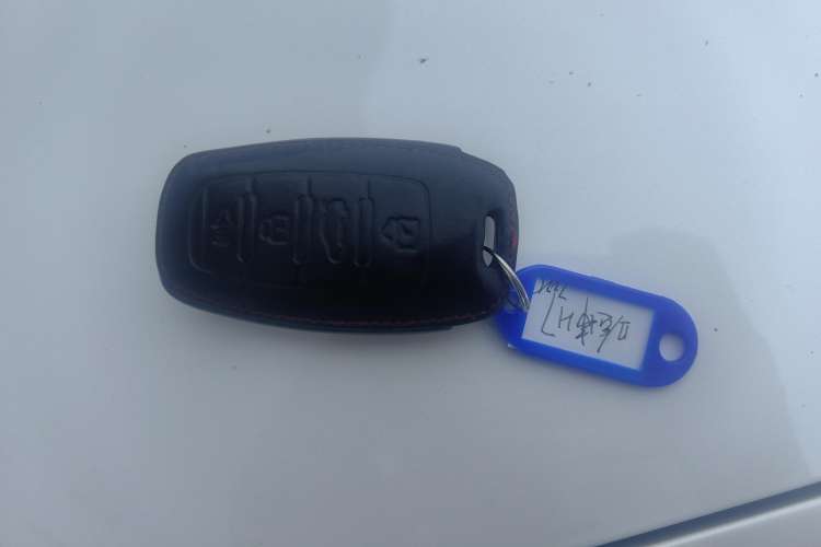Used Haval H7 2018 Revised Version Blue-Label H7 2.0T Automatic Smart Enjoyment Trim Vehicle Key