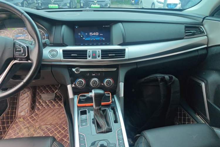Used Haval H7 2019 2.0T Smart Enjoyment Version China V Standard Audio And AC Panel